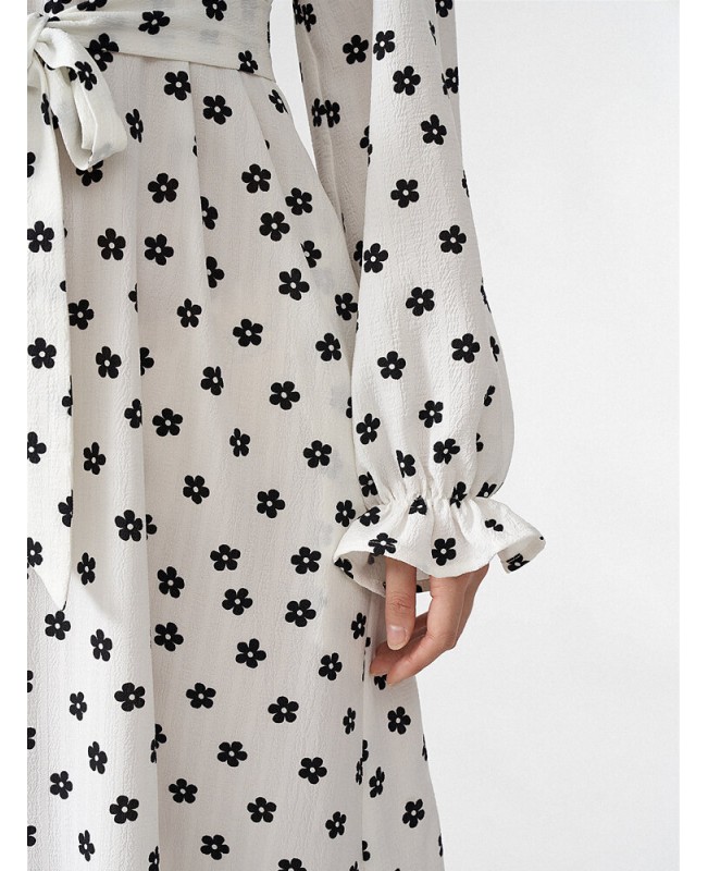 Allover Floral Print Belt Ruffle Hem Long Sleeve Dress - White S